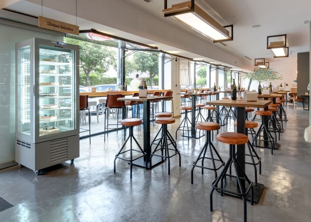 Grupo Hermanos Martín abre San Tomás, un nuevo concepto de café urbano y panadería artesana. Otro proyecto más de MisterWils, más de 4000m2