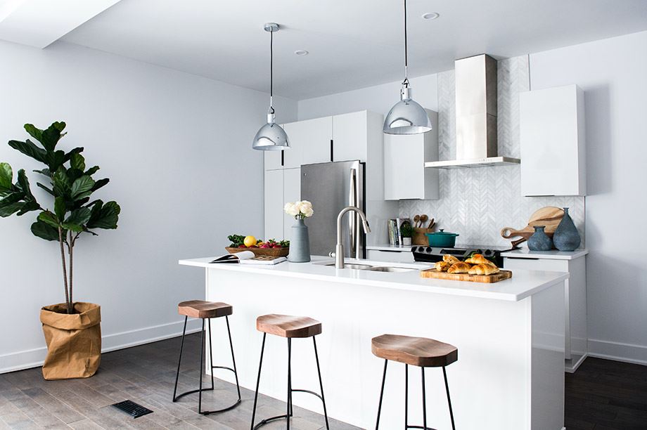 Taburetes de cocina o counter stools para crear espacios de diseño