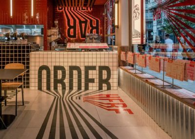 El restaurante Frankie's Burger Bar ha inaugurado en el centro de Valencia 8