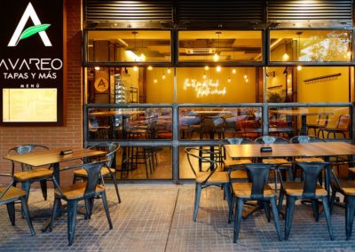 Avareo, un nuevo restaurante con personalidad propia y tintes industriales 9
