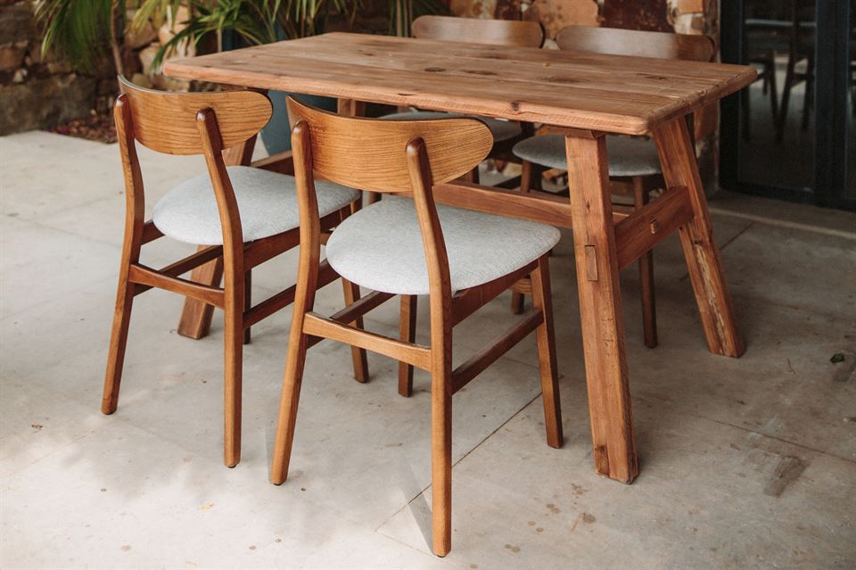muebles actuales mesa de madera