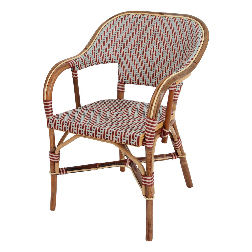SILLA DE RATÁN LUCCA estilo Bistró. Estructura de ratán natural. Asiento y respaldo en médula de ratán sintético. Apilable. No apta para exterior.